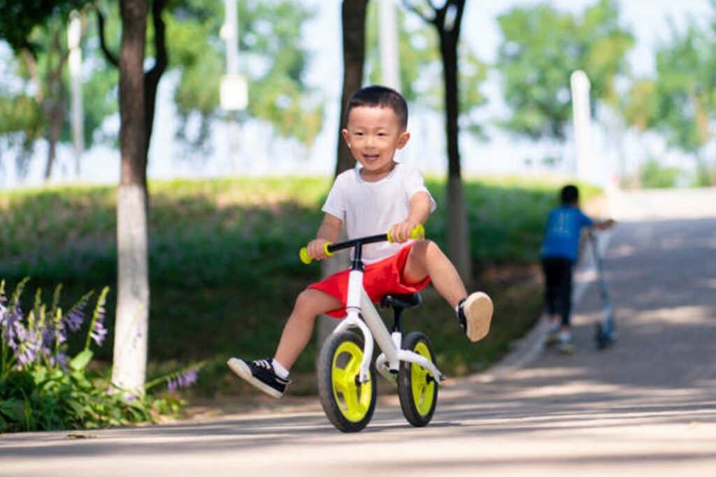 Sewa balance bike Bali